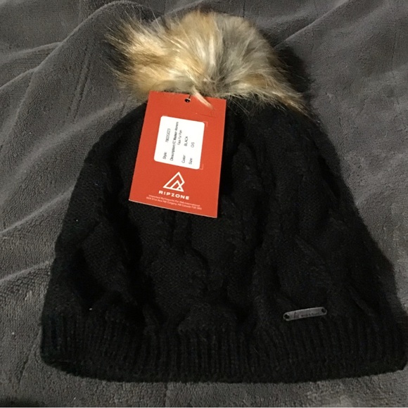 ripzone women's faux fur pom pom black new with tags - Picture 3 of 7